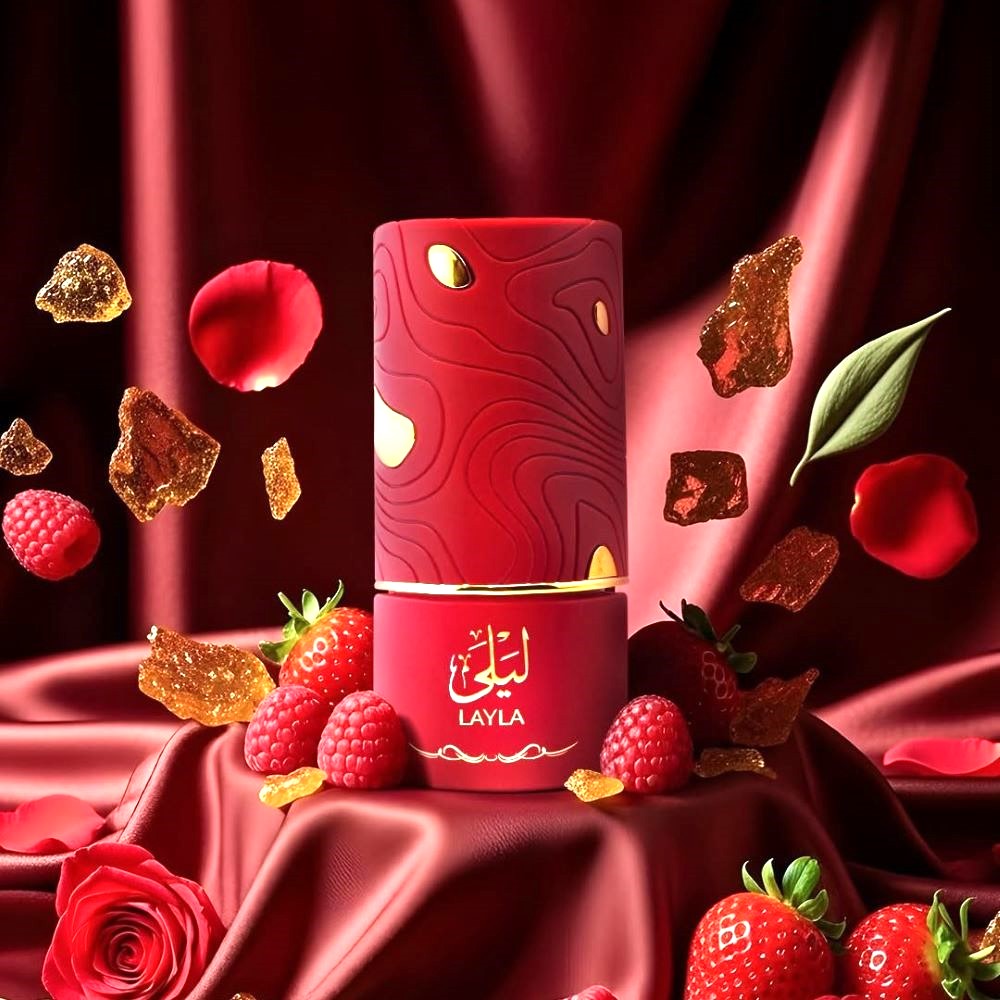 AVENGER トレーディングカード LAYLA ASHLEY & NEI 1 Layla 100ml EDP For Women By Al Absar